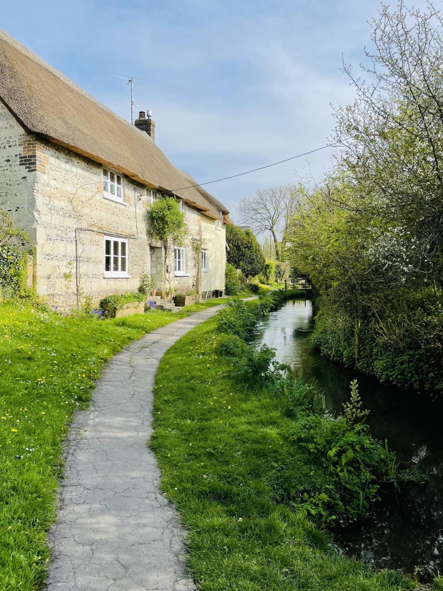 The Greyhound Inn Sydling St Nicholas Ngoại thất bức ảnh